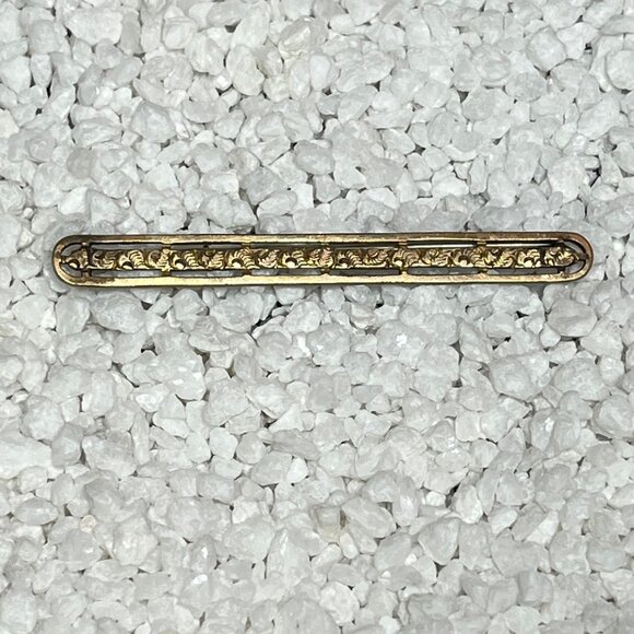 Antique Victorian Gold-Tone Bar Baguette Pin Brooch Intricate Floral Design - Picture 7 of 7